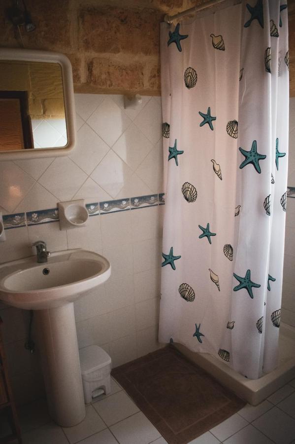 Encanto Vegetarian Bed & Breakfast Bed and Breakfast Xagħra Exteriör bild